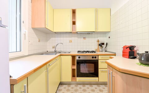 Il Gualdo: Cuisine, Appareil De Cuisine, Principaux Appliance, Comptoir, Bois, Sol, Design Intérieur, Cabinetry, Sol, Pièce