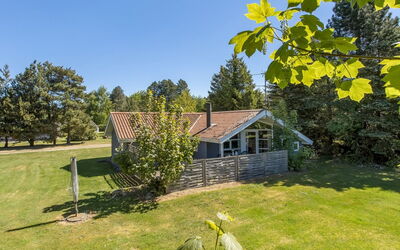 Gaetana - 80M from the Sea