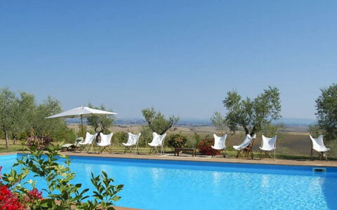 Villa Giuncheto: Piscine, Recours, Eco Hôtel, Villa, Hôtel, Biens, Hacienda, Balancelle, Mobilier De Jardin, Ville Resort