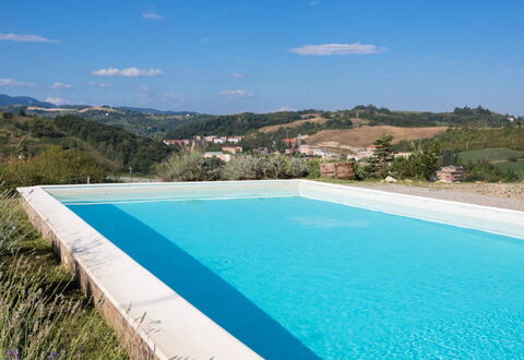 Cascina Tabia: Bleu, Piscine, Composite, Recours, Eco Hôtel, Thermes, Villa