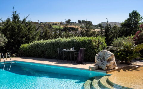 Villa dello Zingaro: Bleu, Piscine, Recours, Jardin, Eco Hôtel, Aménagement Paysager, Ombre, Arrière-Cour, Caractéristique De L'Eau