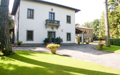 Villa Antonella: Domicile, Biens, Jardin, Pelouse, Aménagement Paysager, Cour, Allée, Ferme, Villa, Hacienda