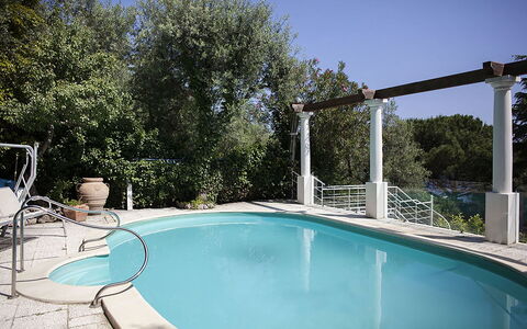 Villa Nerano: Bleu, Piscine, Mobilier De Jardin, Recours, Composite, Ombre, Chaise, Eco Hôtel, Conception, Thermes