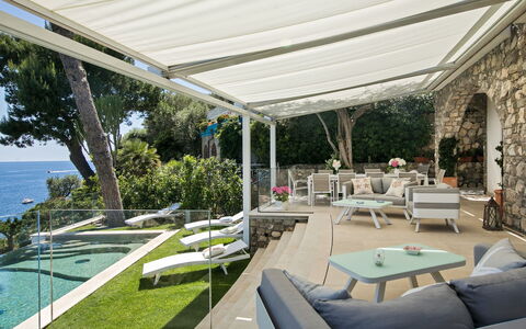 Villa Ribes: Meubles, Mobilier De Jardin, Piscine, Recours, Chaise, Ombre, Loisir, Eco Hôtel, Balcon, Patio