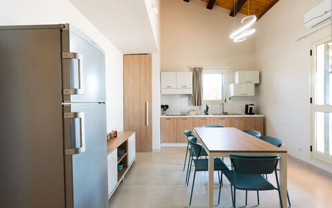 Casa sul Mare: Meubles, Design Intérieur, Cuisine, Sol, Appareil De Cuisine, Bois, Comptoir, Plafond, Principaux Appliance, Chaise