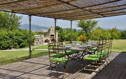 Villa Ginevra: Meubles, Mobilier De Jardin, Jardin, Tableau De Plein Air, Ombre, Chaise, Structure En Plein Air, Arrière-Cour, Patio, Pavillon