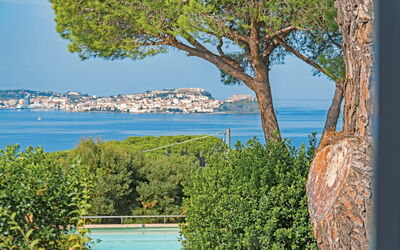 Villa Magazzini