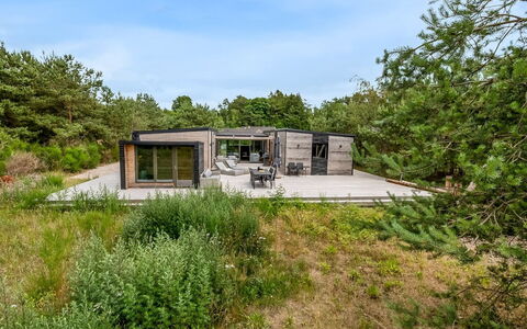 Danske - 6.8Km from the Sea: 