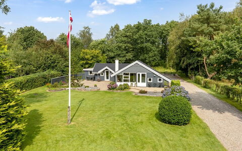 Lenya - 33Km from the Sea: Chaîne De Montagnes, Vallée, Village De Montagne, Ville Resort
