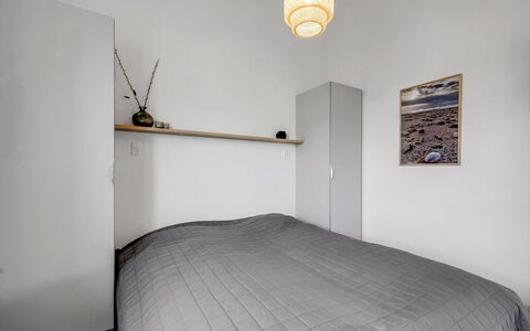 Kjeld - from the Sea: Chambre, Mur, Design Intérieur, Lit, Sol, Bois, Sol, Meubles, Drap De Lit, Plafond