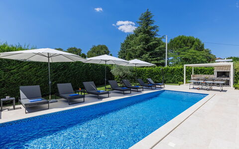 Frani: Piscine, Bleu, Mobilier De Jardin, Recours, Composite, Balancelle, Eco Hôtel, Ombre, Jardin, Loisir
