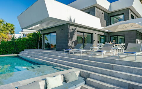 Leda: Piscine, Ombre, Villa, Biens, Conception, Aménagement Paysager, Eco Hôtel, Manoir, Recours
