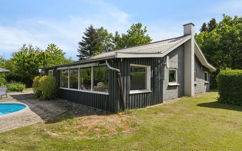 Elemine - 300M to the Fjord: Biens, Ombre, Allée, Ferme