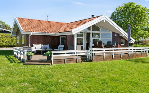 Gunwald - 230M from the Sea: Biens, Ombre, Allée, Ferme