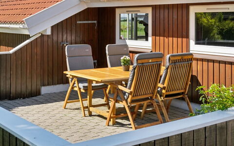 Gunwald - 230M from the Sea: Biens, Ombre, Allée, Ferme