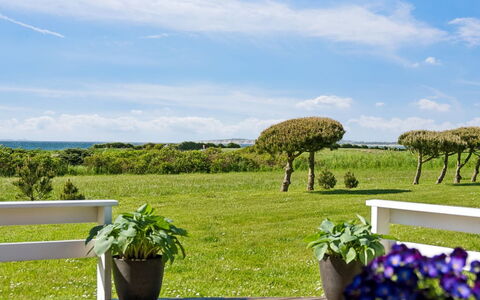 Gunwald - 230M from the Sea: Biens, Ombre, Allée, Ferme
