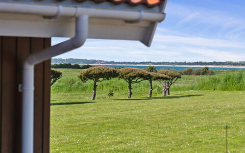 Gunwald - 230M from the Sea: Biens, Ombre, Allée, Ferme