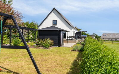 Imilie - 450M from the Sea