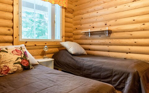 Kilpolan Orvokki, Pauliina Ja Karoliina: Bois, Chalet, Maison, Domicile, Porte, Dur, Batiments Jardin, Tache De Bois, Cabane En Rondins, Planche