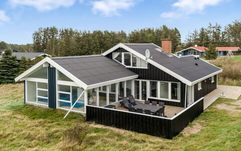 Caya - 750M from the Sea: 