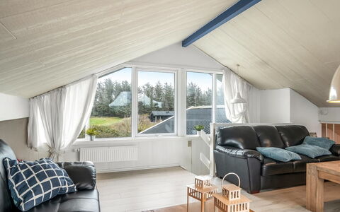 Caya - 750M from the Sea: Bleu, Piscine, Meubles, Mobilier De Jardin, Recours, Chaise, Ombre, Eco Hôtel, Pot De Fleur