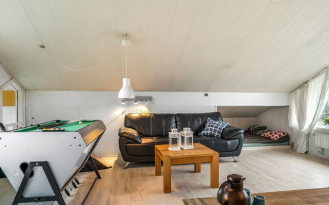 Caya - 750M from the Sea: Biens, Ombre, Allée, Ferme