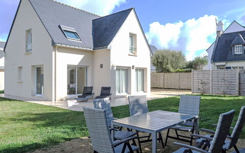 Villa de la Paix: Appartement, Balcon, Recours, Eco Hôtel, Ombre, Chaise, Condominium, Hôtel, Mobilier De Jardin