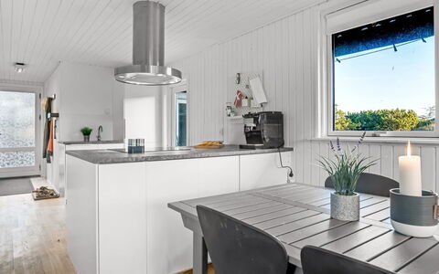 Baldo - 800M from the Sea: Biens, Ombre, Allée, Ferme