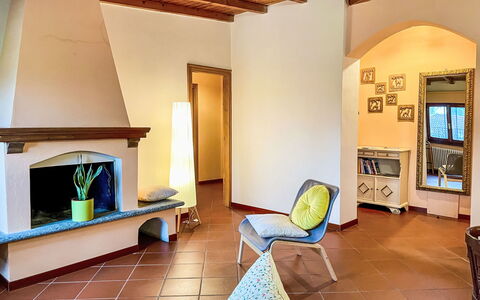 Tiglio: Maison, Domicile, Chalet, Biens, Allée, Balcon, Siding, Villa