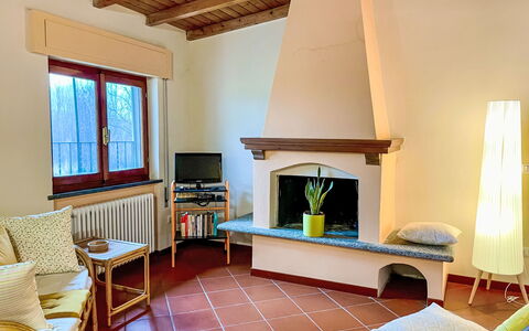 Tiglio: Maison, Domicile, Chalet, Biens, Allée, Balcon, Siding, Villa