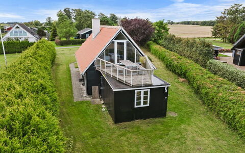 Næwe - 100M from the Sea: Meubles, Design Intérieur, Sol, Sol, Plafond, Pièce, Chaise, Table, Appartement, Table Cuisine Et Salle A Manger