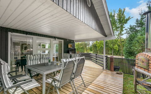 Tiina - 500M to the Fjord: Sol, Design Intérieur, Bois, Sol, Escaliers, Plafond, Tache De Bois, Parquet, Dur, Balustrade