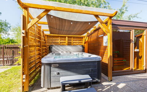 Iris: Bois, Sol, Sol, Composite, Tache De Bois, Piscine, Plate-Forme, Loisir, Ombre