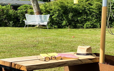Sofus - 275M from the Sea: Bois, Jardin, Mobilier De Jardin, Pelouse, Ombre, Arrière-Cour, Tache De Bois, Dur, Parc, Cour