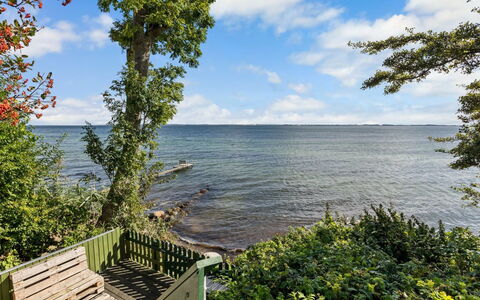 Harthwik - 10M from the Sea: Biens, Ombre, Allée, Ferme