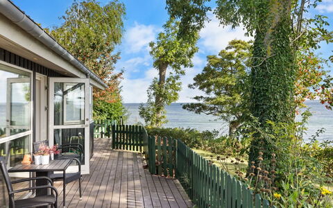 Harthwik - 10M from the Sea: Biens, Ombre, Allée, Ferme