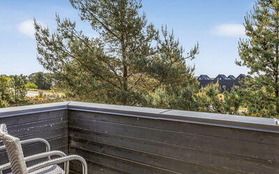 Hunding - 2.5Km from the Sea