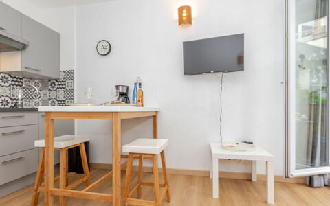 Balcons de la Rance: Zone Résidentielle, Établissements Humains, Appartement, Condominium, Piscine, Recours, Mobilier De Jardin, Hôtel, Ville Resort, Vacances