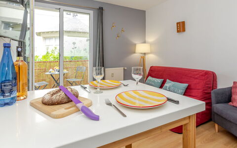 Balcons de la Rance: Zone Résidentielle, Établissements Humains, Appartement, Condominium, Piscine, Recours, Mobilier De Jardin, Hôtel, Ville Resort, Vacances