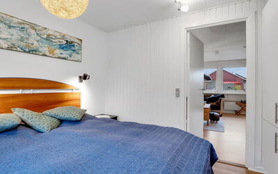 Arise - 700M from the Sea