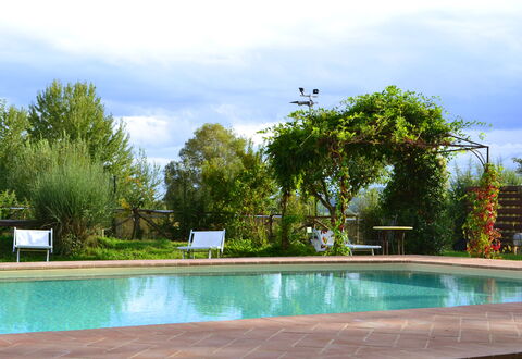Appartamento Pietra Viva, Wifi, Near Perugia: Piscine, Mobilier De Jardin, Recours, Jardin, Ombre, Loisir, Eco Hôtel, Aménagement Paysager, Arrière-Cour