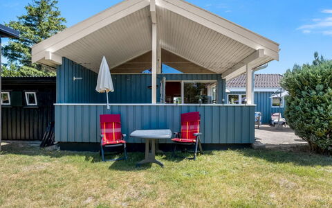 Kaija - 100M from the Sea: Domicile, Chalet, Porche, Siding, Ferme, Structure En Plein Air