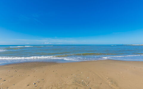 Mediterraneo: Bleu, Ciel, L'Eau, Jour, Plage, Plan D'Eau, Ressources En Eau, Horizon, Côte