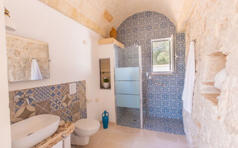 Lamia Del Vespro: Sol, Sol, Luminaire Plomberie, Tuile, Salle De Bains, Céramique, Matériau Naturel, Plomberie, Toilette