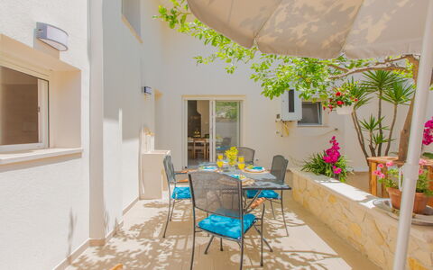 Casa Nonna Netta: Sol, Sol, Appartement, Plante D'Appartement, Chaise, Pot De Fleur, Mobilier De Jardin, Balcon