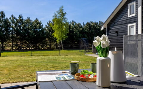 Amdi - 1.3Km from the Sea: Toit, Maison, Zone Résidentielle, Domicile, Biens, Chalet, Conception