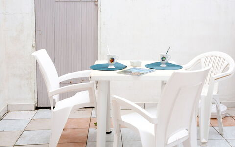 La Petite Escale: Piscine, Loisir, Vacances, Ombre, Recours, Ville Resort, Hôtel, Tropiques