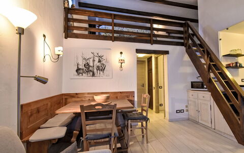 Andine Loft: Bois, L'Hiver, Glacial Relief, Gelé, Neige, Calotte Glaciaire, Dur, Cabane En Rondins, Planche, Lumber