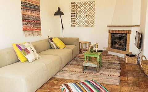 Luz Algarve - Vip Properties: Meubles, Mur, Sol, Bois, Sol, Canapé, Design Intérieur, Domicile, Salon, Parquet
