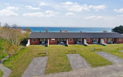 Kate - 300M from the Sea: Toit, Maison, Zone Résidentielle, Domicile, Biens, Chalet, Conception